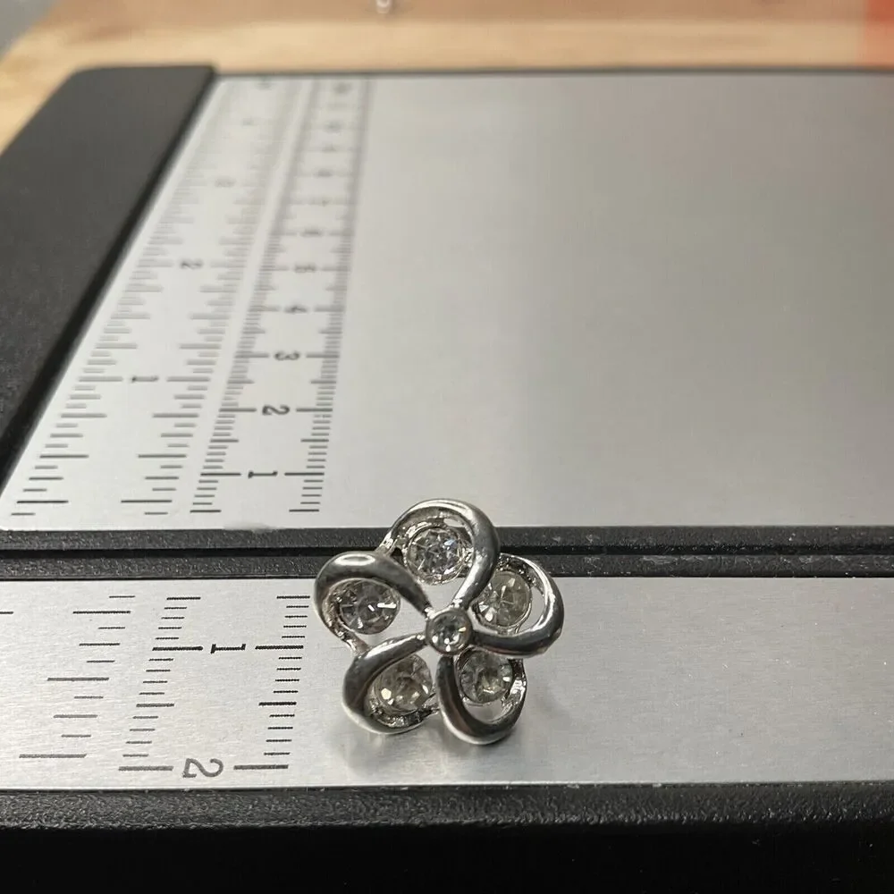 New with tags‎ Next Silver Clear Diamante Stud Flowers Earrings Women Small